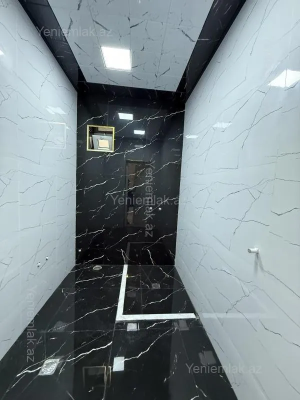 Satılır 4 otaqlı həyət evi 130 m²