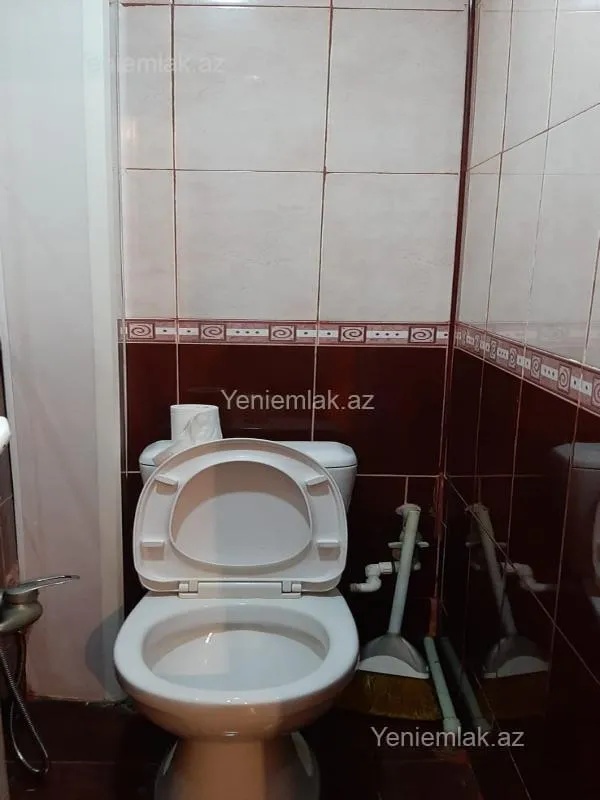 Satılır 2 otaqlı köhnə tikili 50 m²