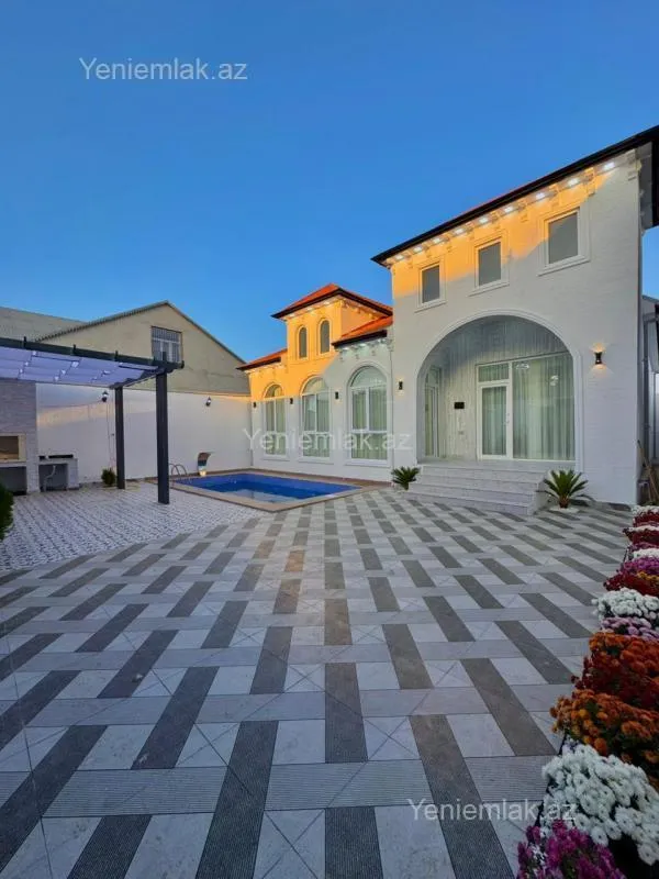Satılır 4 otaqlı həyət evi 150 m²