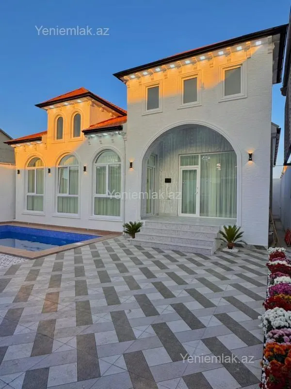 Satılır 4 otaqlı həyət evi 150 m²