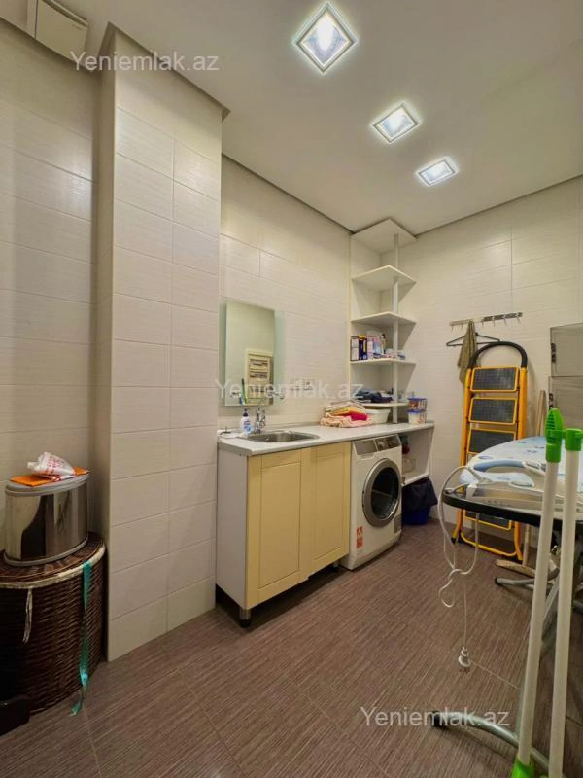 Satılır 5 otaqlı yeni tikili 610 m²