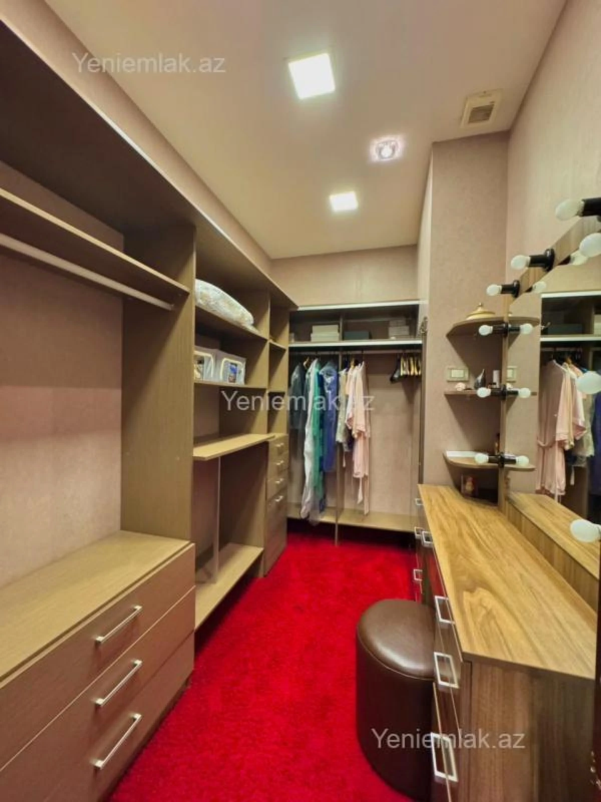 Satılır 5 otaqlı yeni tikili 610 m²