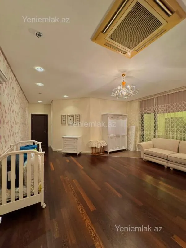 Satılır 5 otaqlı yeni tikili 610 m²