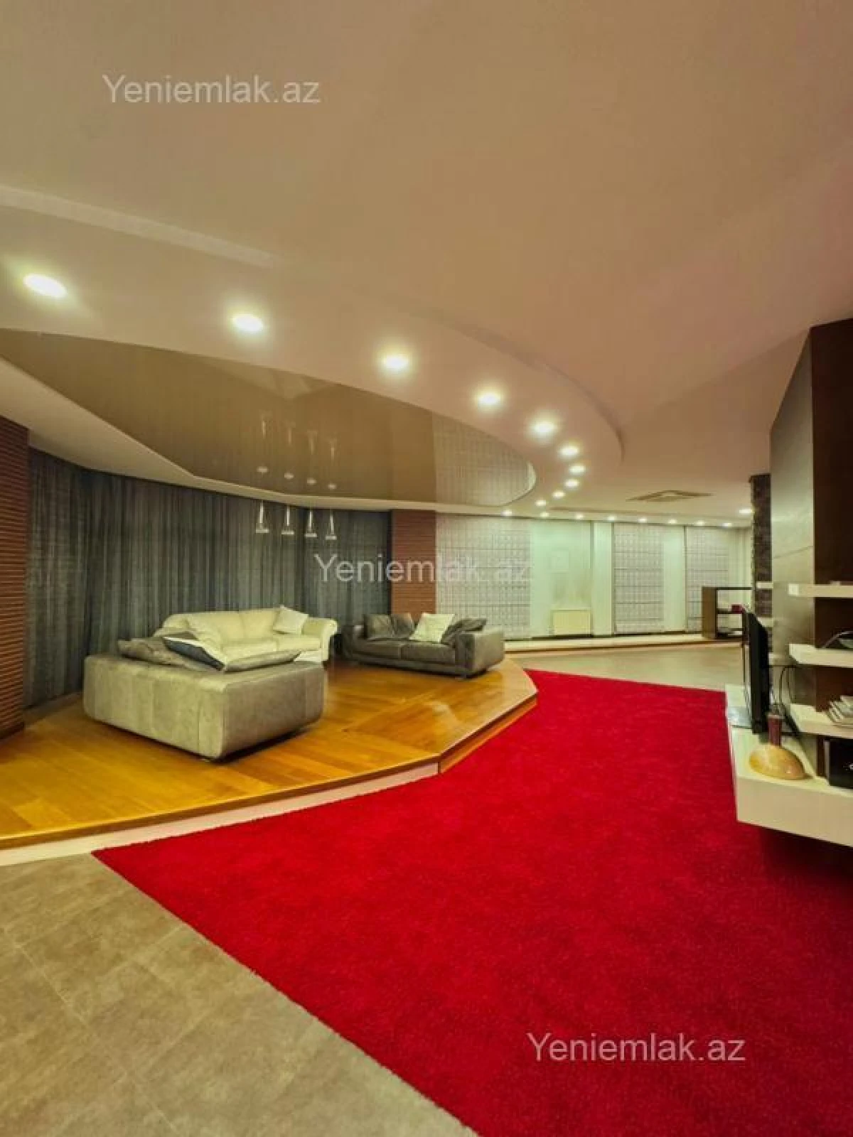 Satılır 5 otaqlı yeni tikili 610 m²