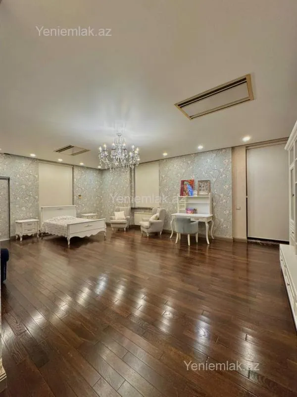 Satılır 5 otaqlı yeni tikili 610 m²