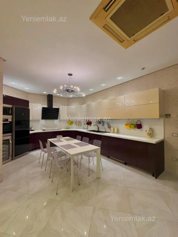 Satılır 5 otaqlı yeni tikili 610 m²