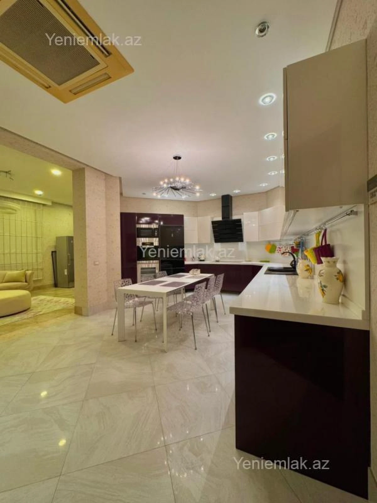 Satılır 5 otaqlı yeni tikili 610 m²