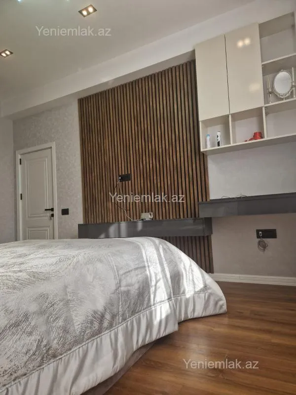 Satılır 2 otaqlı yeni tikili 93.8 m²