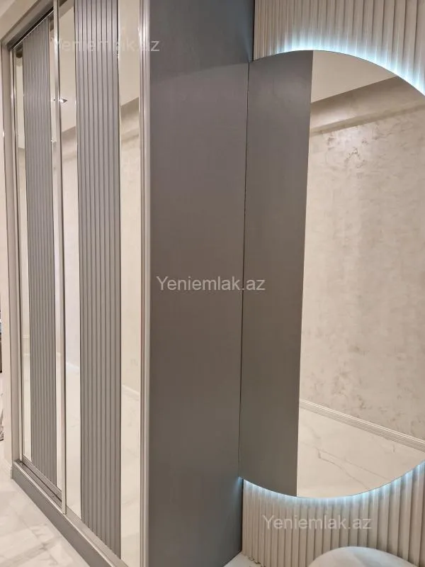 Satılır 2 otaqlı yeni tikili 93.8 m²