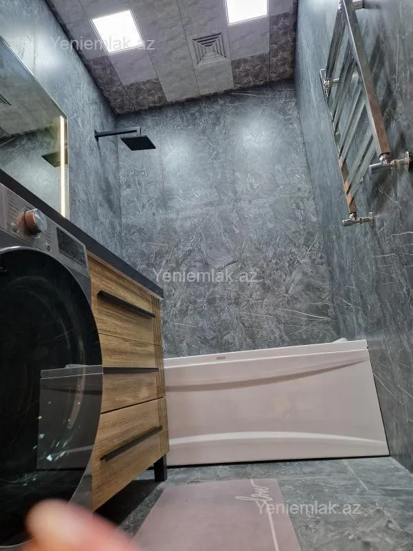 Satılır 2 otaqlı yeni tikili 93.8 m²