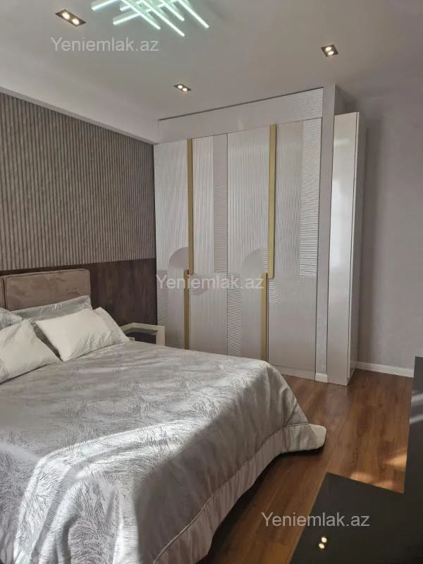 Satılır 2 otaqlı yeni tikili 93.8 m²