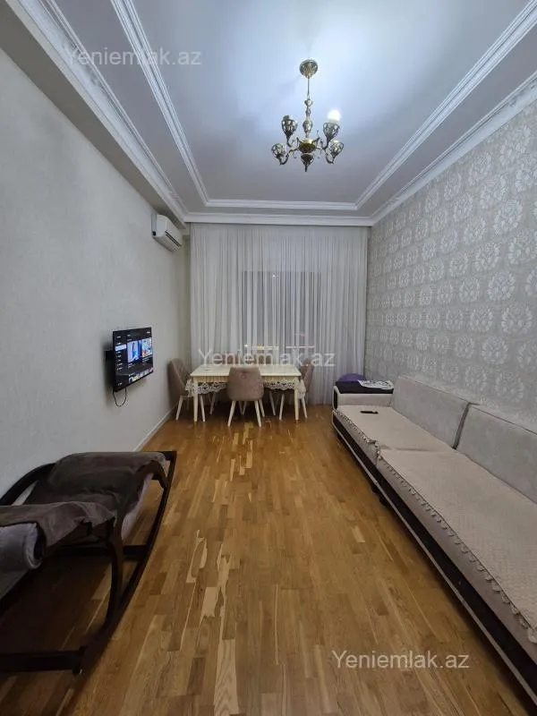 Satılır 3 otaqlı yeni tikili 78 m²