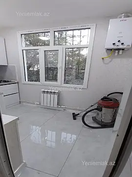 Satılır 2 otaqlı köhnə tikili 55 m²