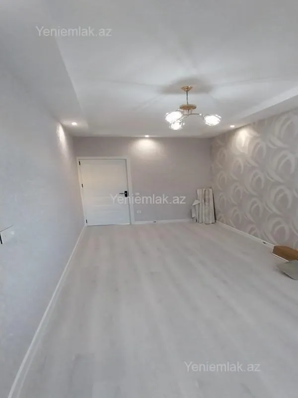 Satılır 2 otaqlı köhnə tikili 55 m²