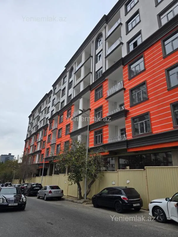 Satılır 2 otaqlı yeni tikili 65 m²