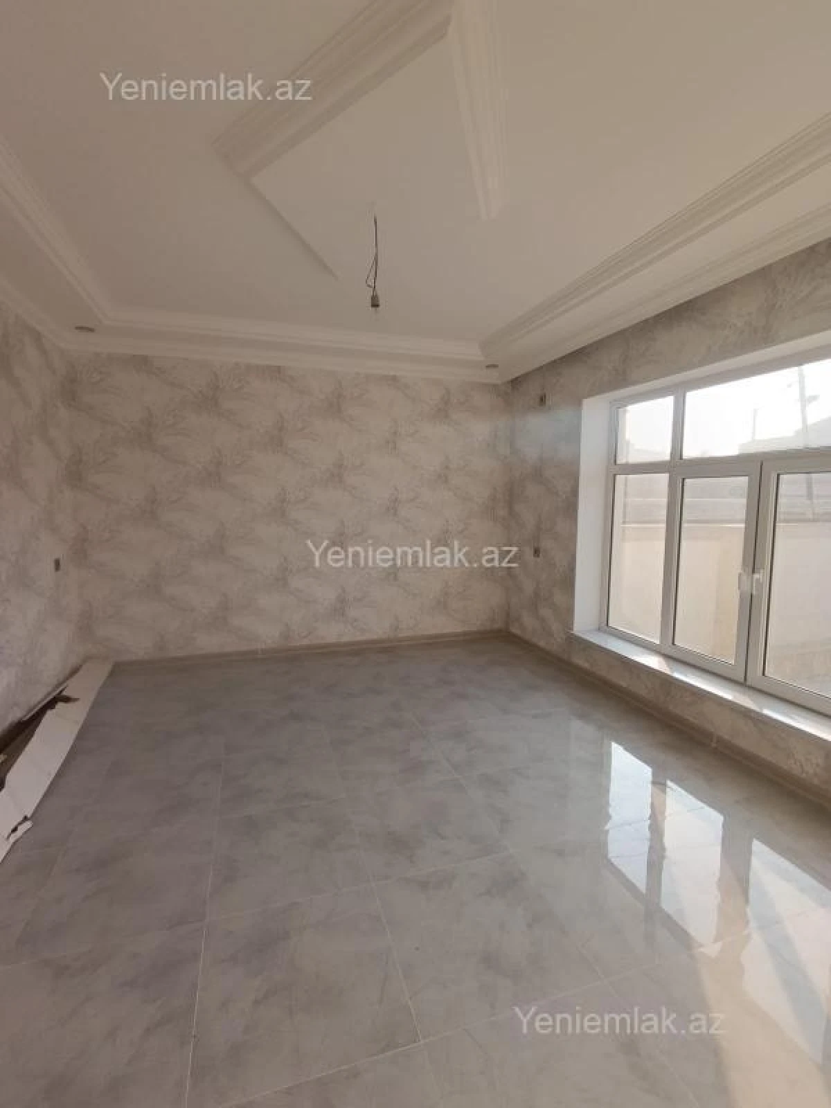 Satılır 4 otaqlı həyət evi 150 m²