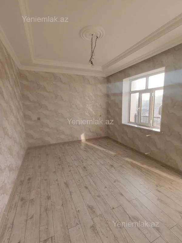 Satılır 4 otaqlı həyət evi 150 m²
