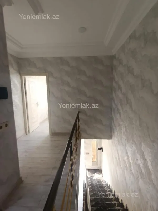 Satılır 4 otaqlı həyət evi 150 m²