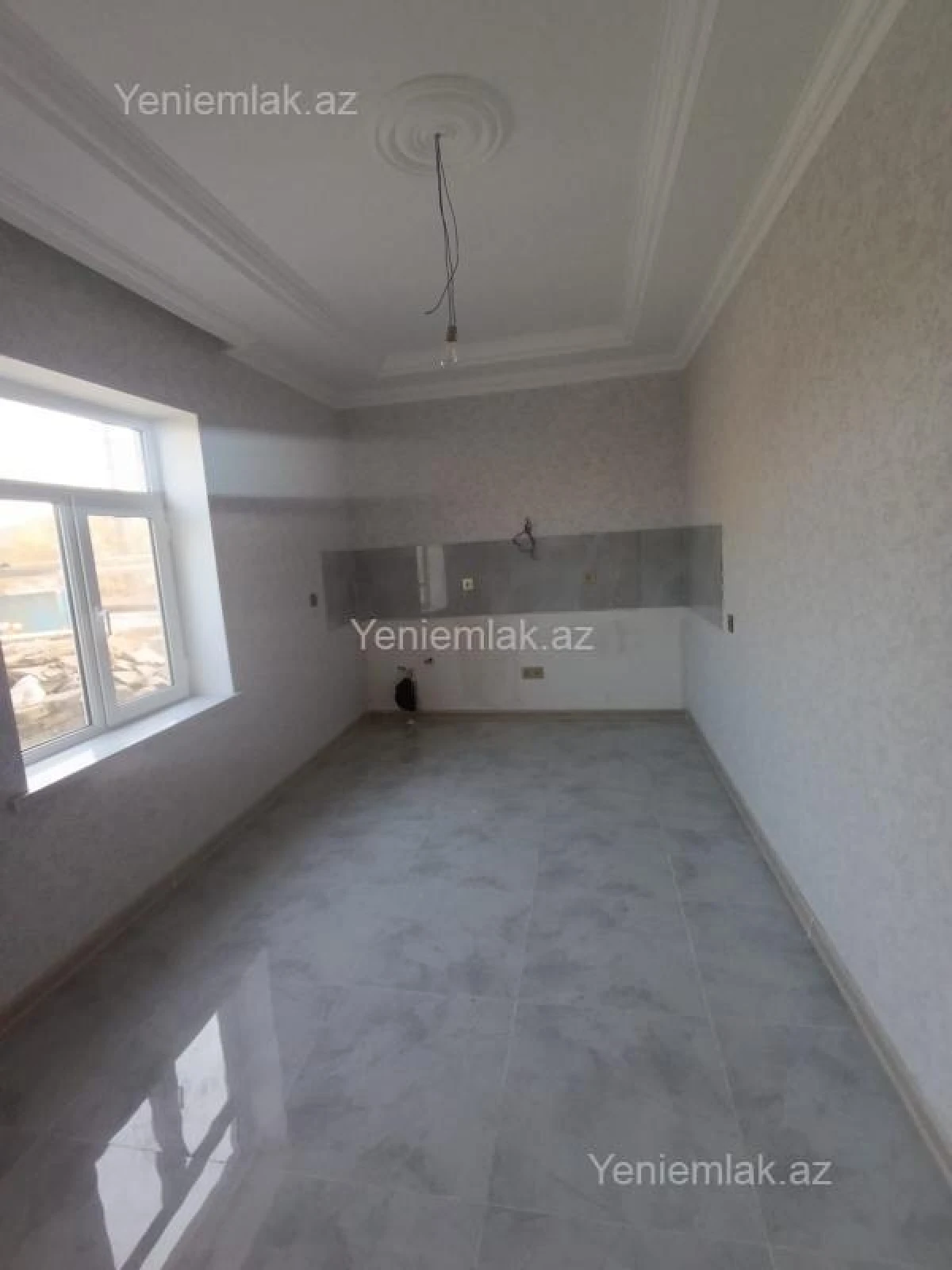 Satılır 4 otaqlı həyət evi 150 m²
