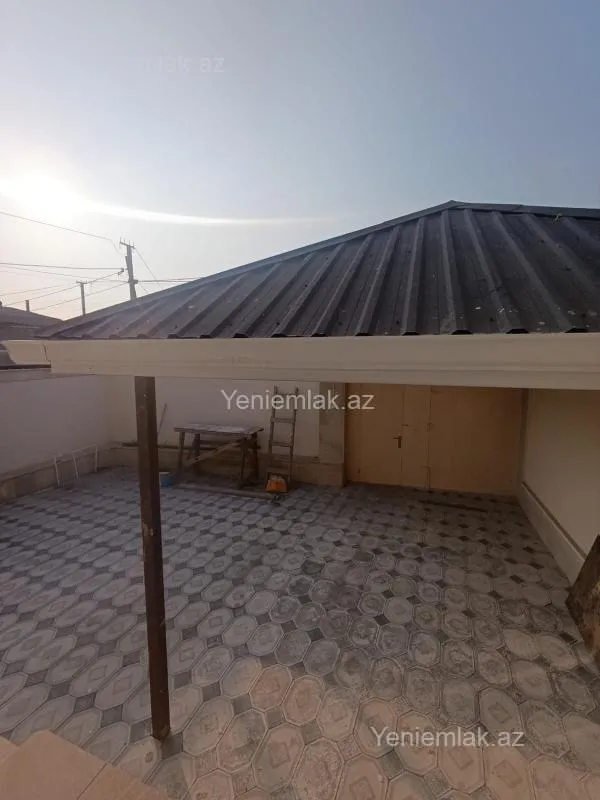 Satılır 4 otaqlı həyət evi 150 m²