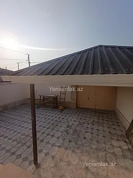 Satılır 4 otaqlı həyət evi 150 m²