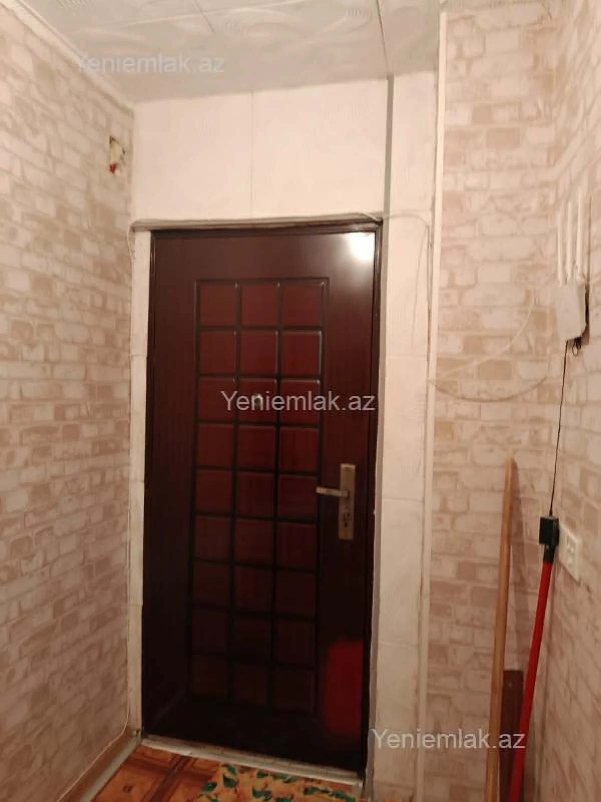 Satılır 2 otaqlı köhnə tikili 46 m²