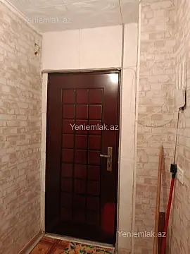 Satılır 2 otaqlı köhnə tikili 46 m²