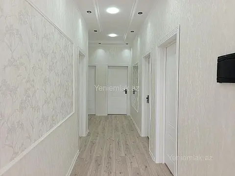 Satılır 4 otaqlı həyət evi 175 m²