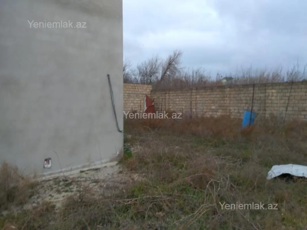 Satılır 5 otaqlı həyət evi 160 m²