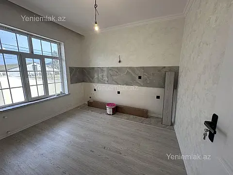 Satılır 4 otaqlı həyət evi 110 m²