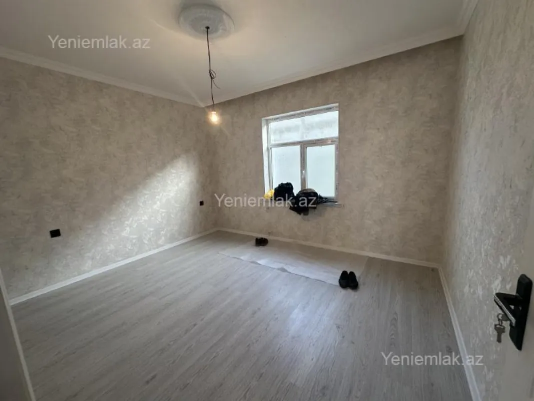 Satılır 4 otaqlı həyət evi 110 m²