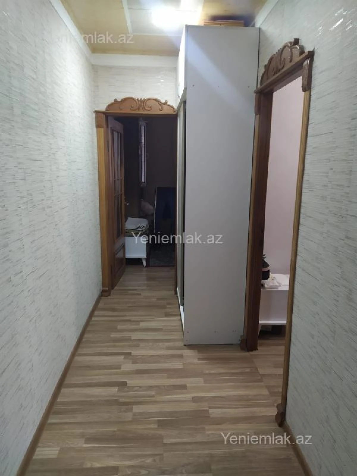 Satılır 4 otaqlı köhnə tikili 85 m²