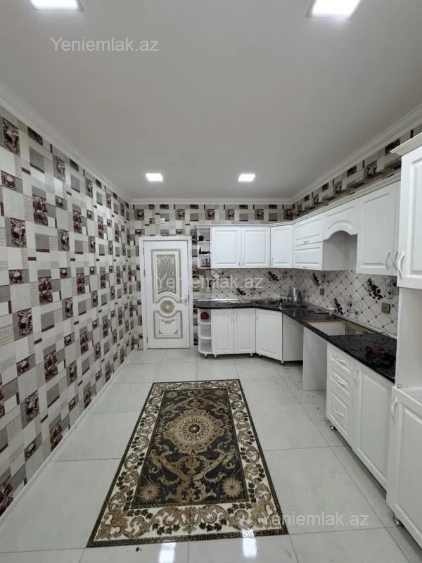 Satılır 2 otaqlı yeni tikili 83 m²
