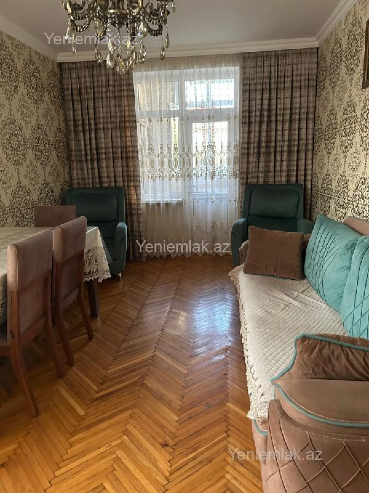 Satılır 3 otaqlı köhnə tikili 65 m²