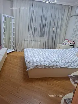 Satılır 3 otaqlı yeni tikili 85 m²