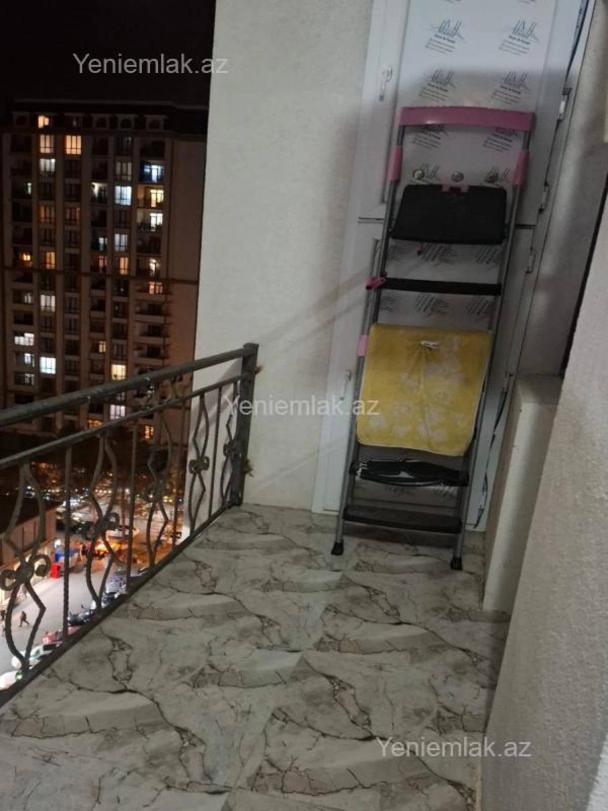 Satılır 3 otaqlı yeni tikili 85 m²