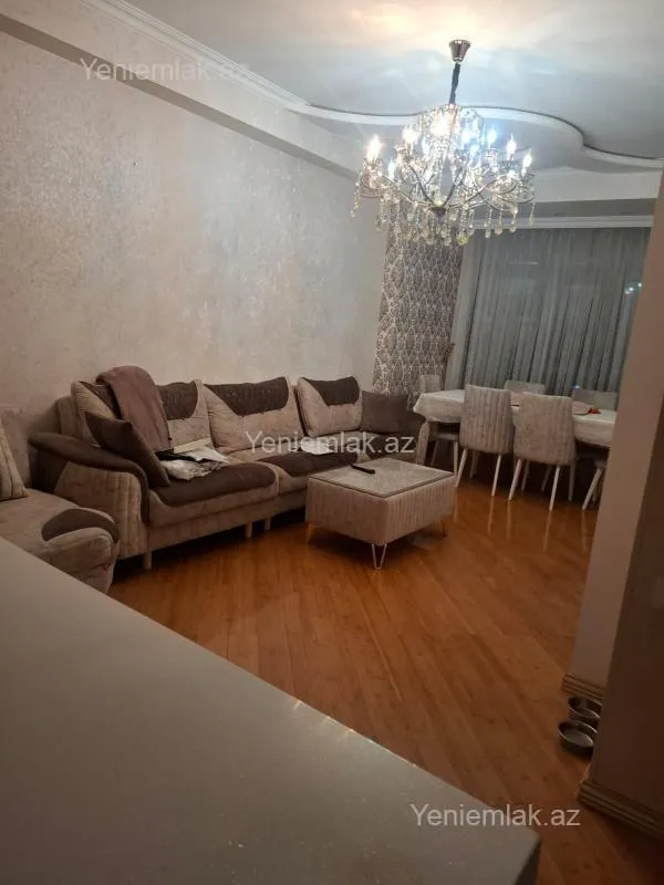 Satılır 3 otaqlı yeni tikili 85 m²