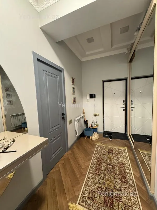 Satılır 2 otaqlı yeni tikili 55 m²