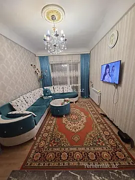 Satılır 3 otaqlı köhnə tikili 75 m²