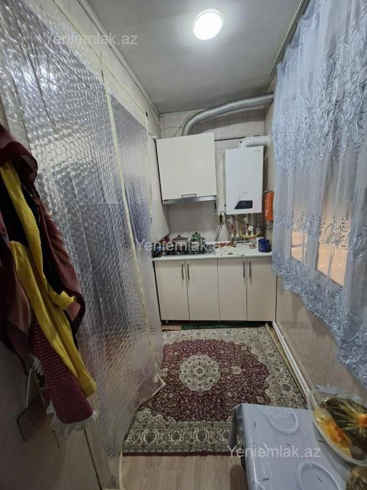 Satılır 3 otaqlı köhnə tikili 75 m²