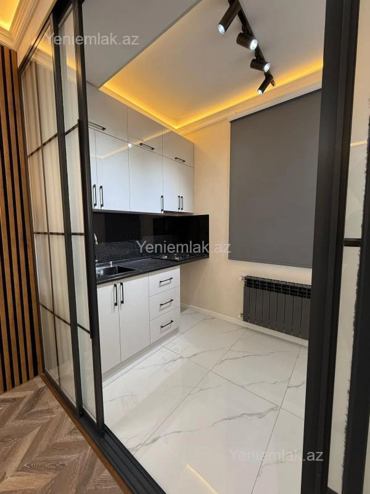 Satılır 2 otaqlı yeni tikili 61 m²