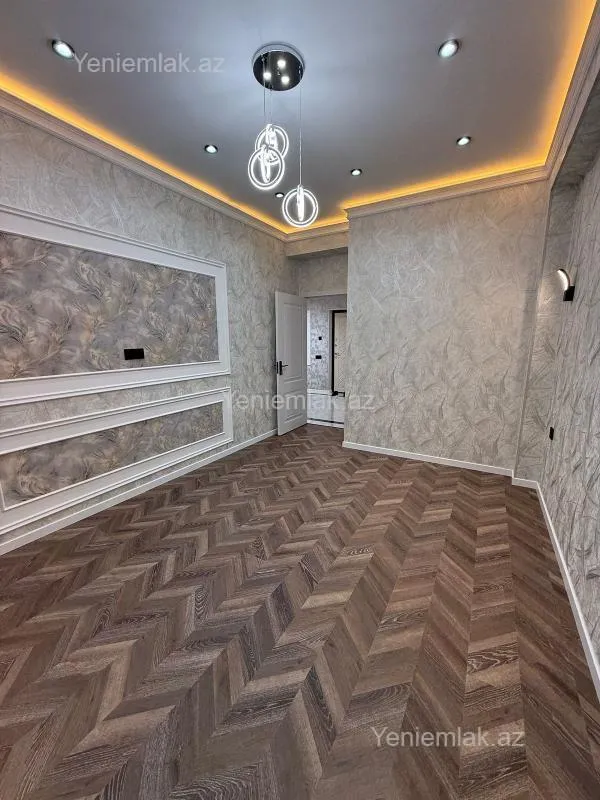 Satılır 2 otaqlı yeni tikili 61 m²