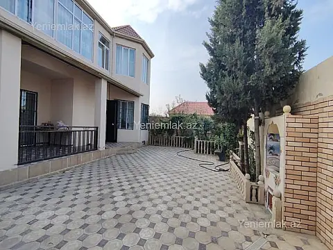 Satılır 4 otaqlı həyət evi 160 m²