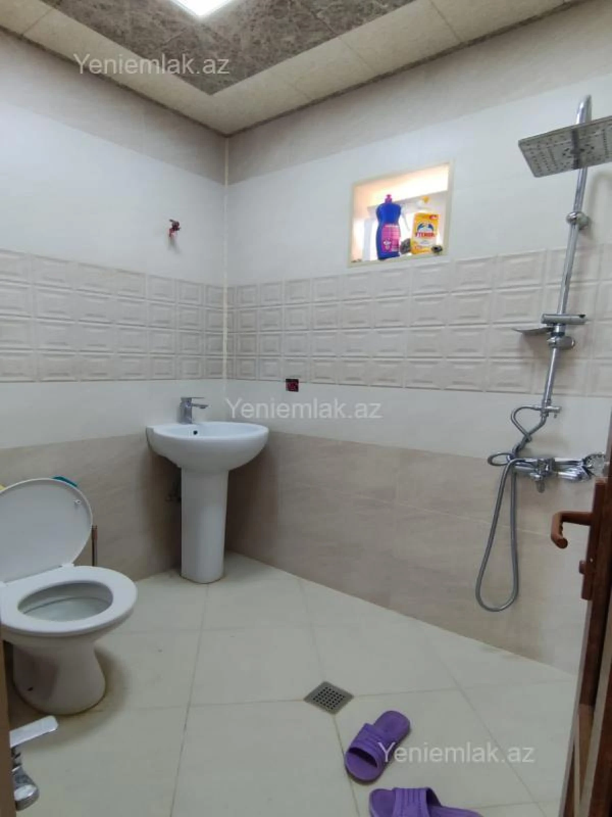 Satılır 4 otaqlı həyət evi 160 m²