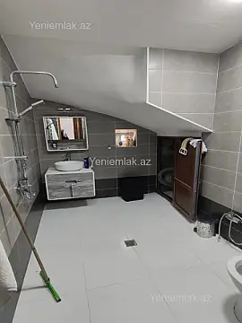 Satılır 4 otaqlı həyət evi 160 m²