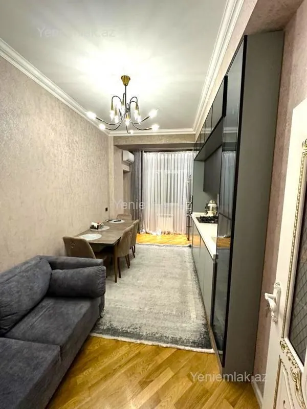 Satılır 3 otaqlı yeni tikili 125 m²