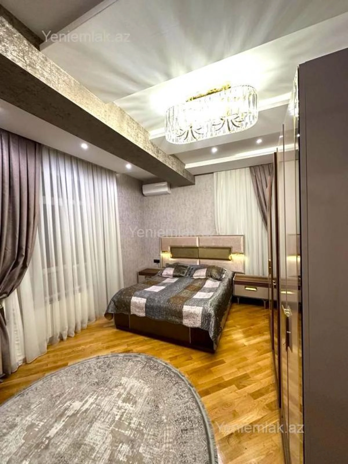 Satılır 3 otaqlı yeni tikili 125 m²