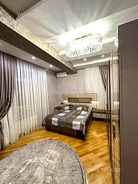 Satılır 3 otaqlı yeni tikili 125 m²