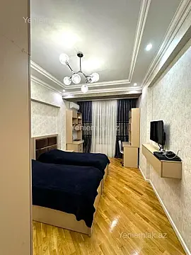 Satılır 3 otaqlı yeni tikili 125 m²