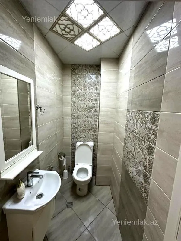 Satılır 3 otaqlı yeni tikili 125 m²